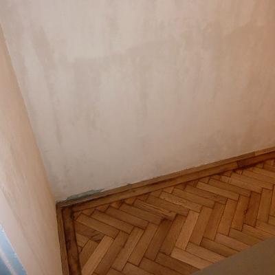 Home renovation - Hall 18